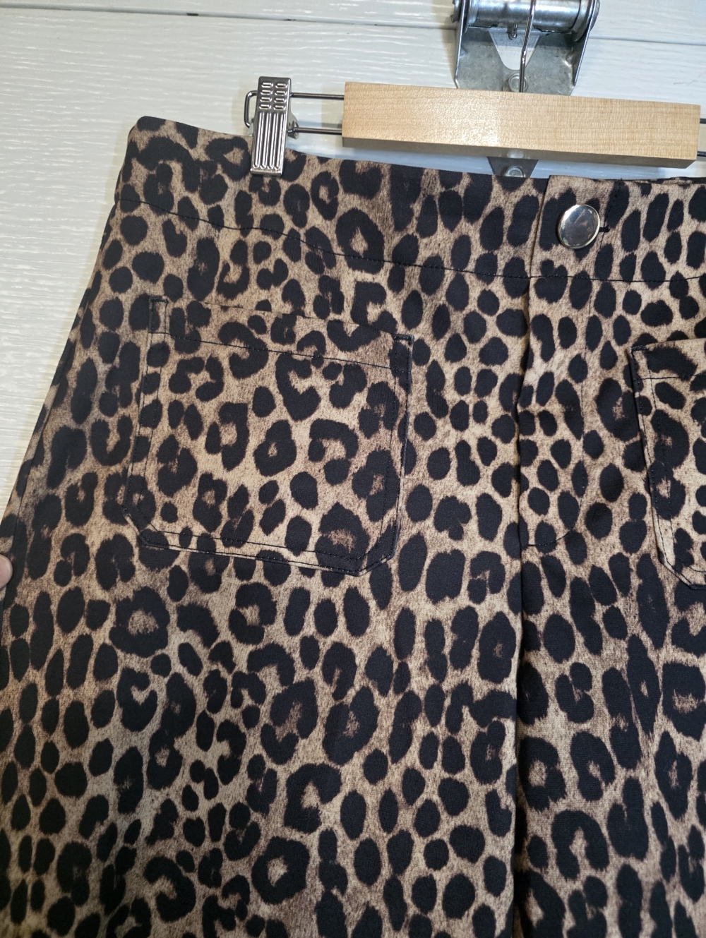 Jules & Leopold Brown and Black Leopard-Print Pants - Picture 2 of 4